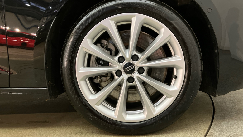 Audi A5 2.0 TFSI 299 e Quattro Sport 4dr S Tronic Saloon